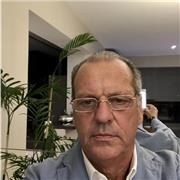 Docente di economia aziendale e marketing